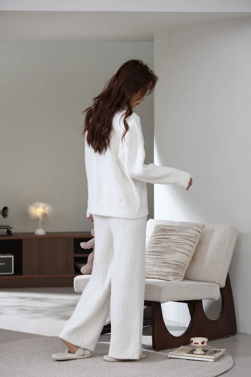 ชุด Homewear ขนแกะนุ่มสำหรับผู้หญิง