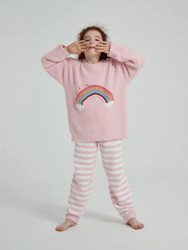 เสื้อผ้าสาวๆบ้าน