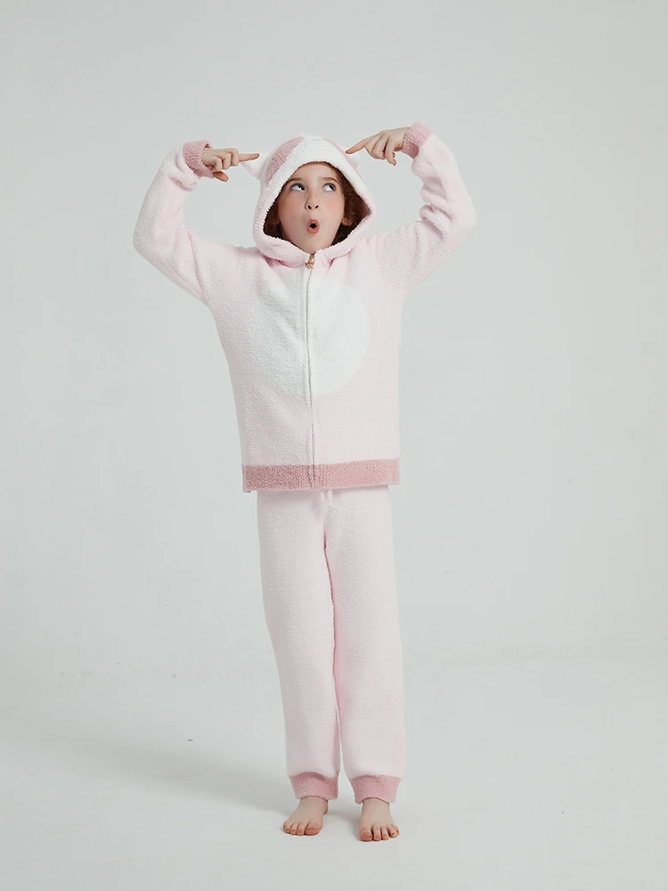 Girls Autumn and Winter Fleece Pajamas Girls Autumn and Winter Fleece Pajamas
